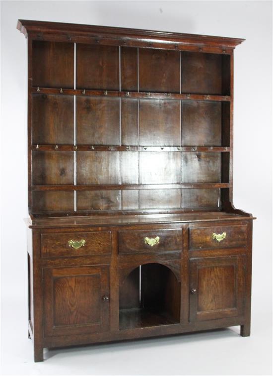 An 18th century oak dresser, W.5ft